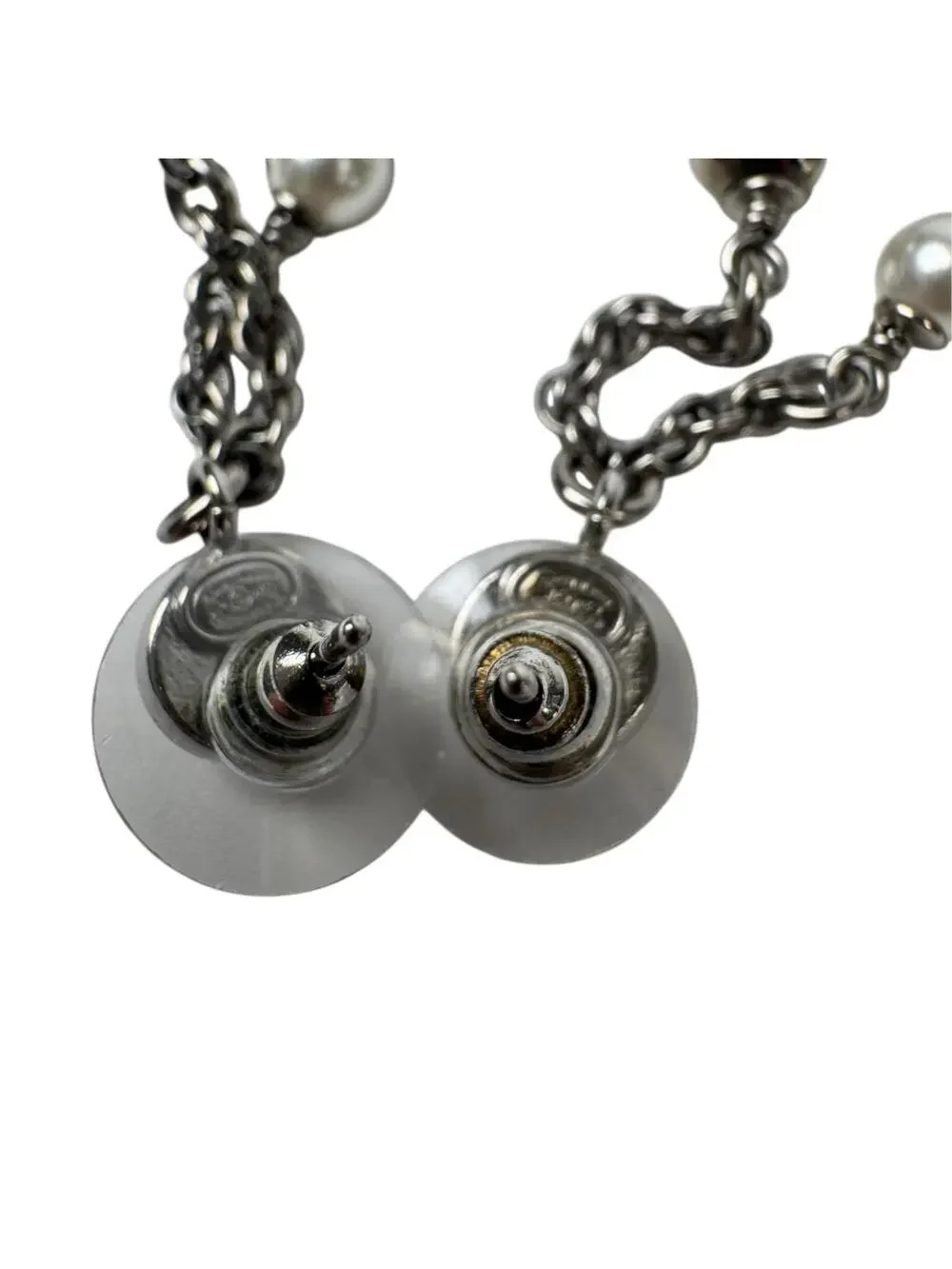 Chanel elevate your